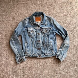 Levi's Light Blue Denim Jean Jacket